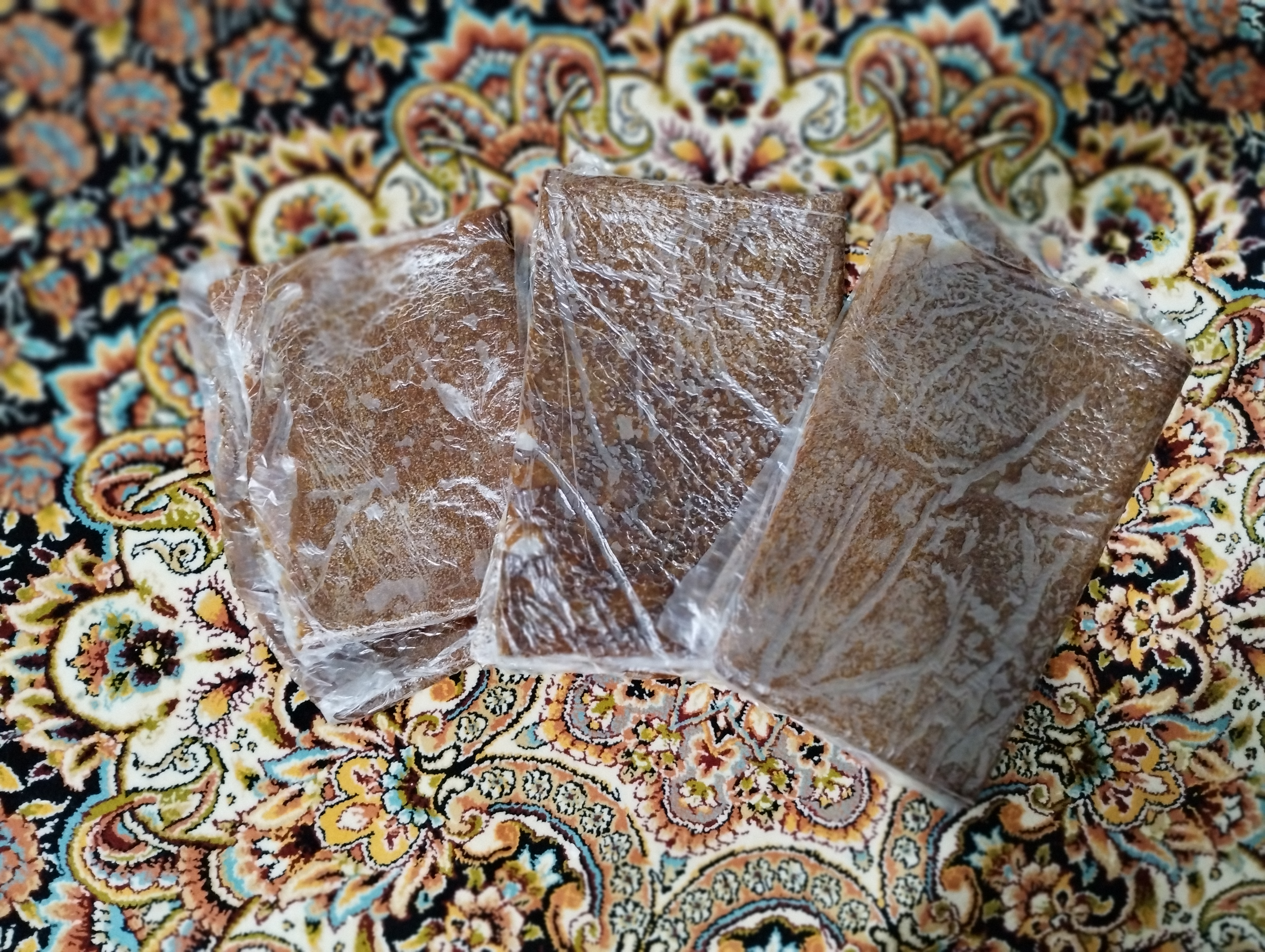 لواشک آلو قجری ترش
